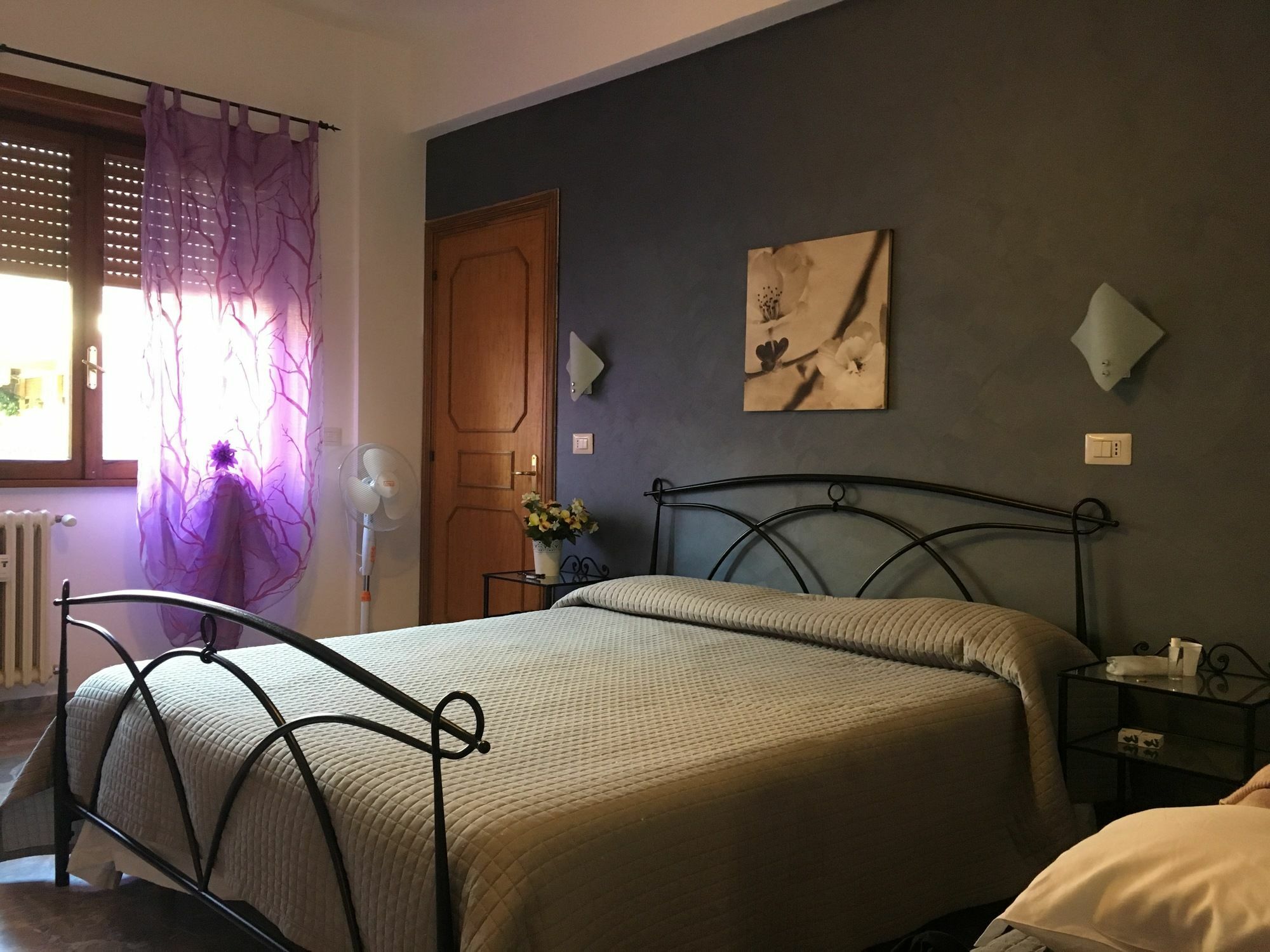 Bed Rooms ローマ エクステリア 写真
